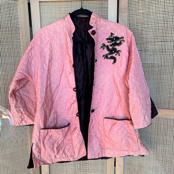 Vintage oriental pink quilted dragon jacket with embroidery - Picture 3 of 6